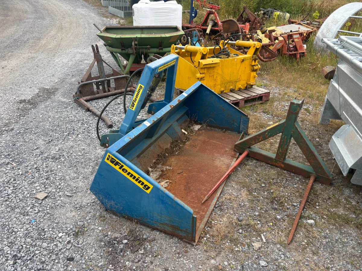 fleming 6ft powerbox - Image 3