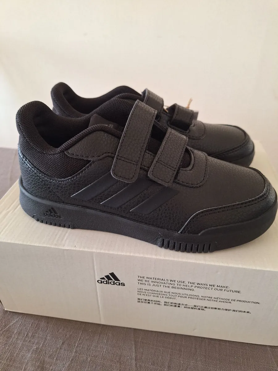 Adidas kids trainers - Image 3