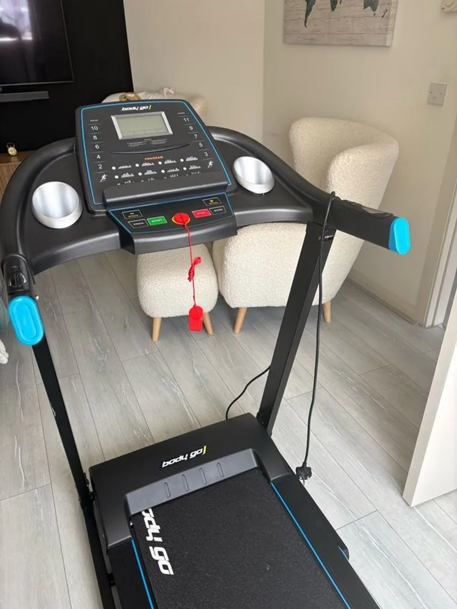 BodyGo treadmill , perfect condition - Image 2