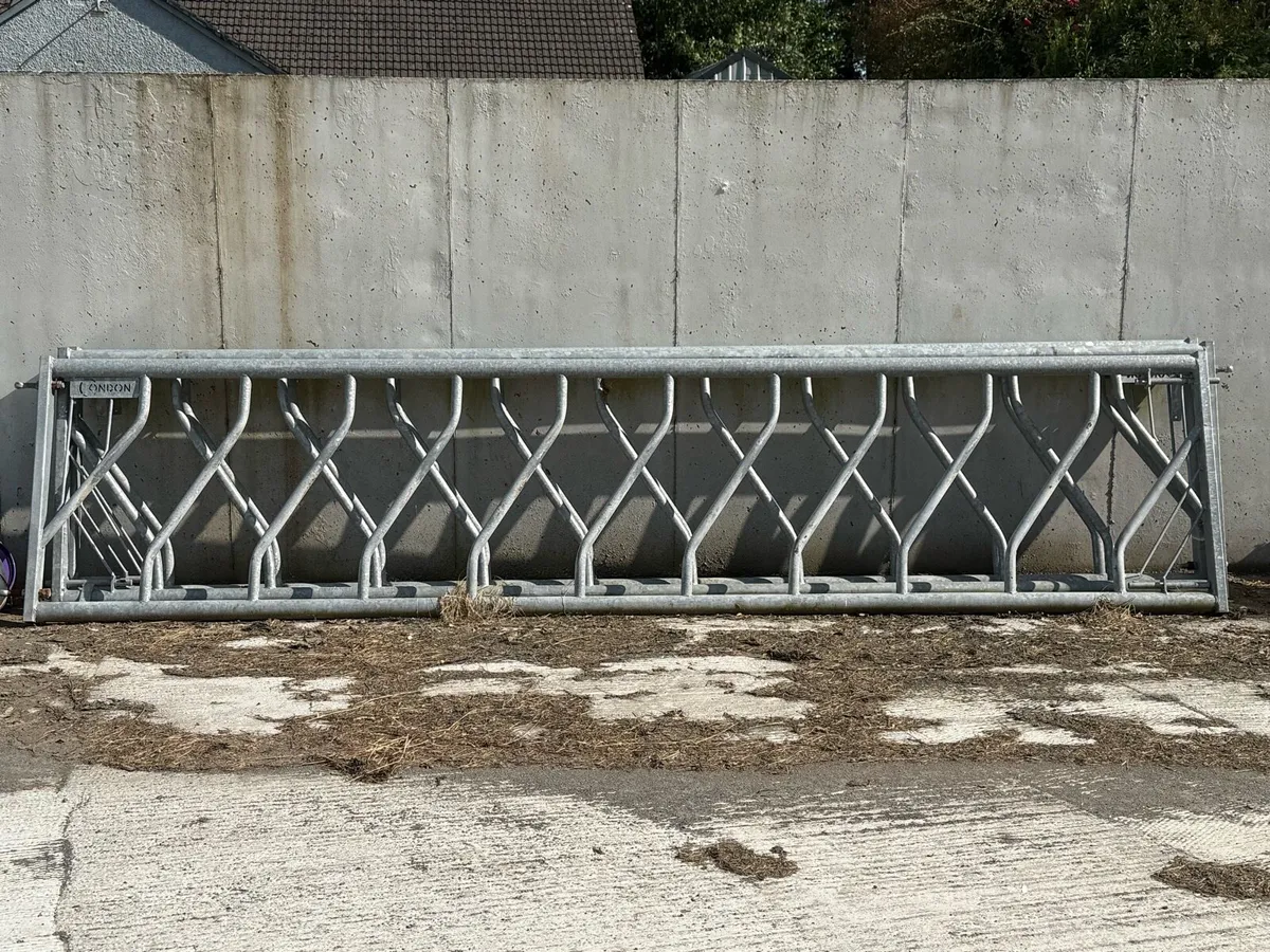 Condon feed barriers