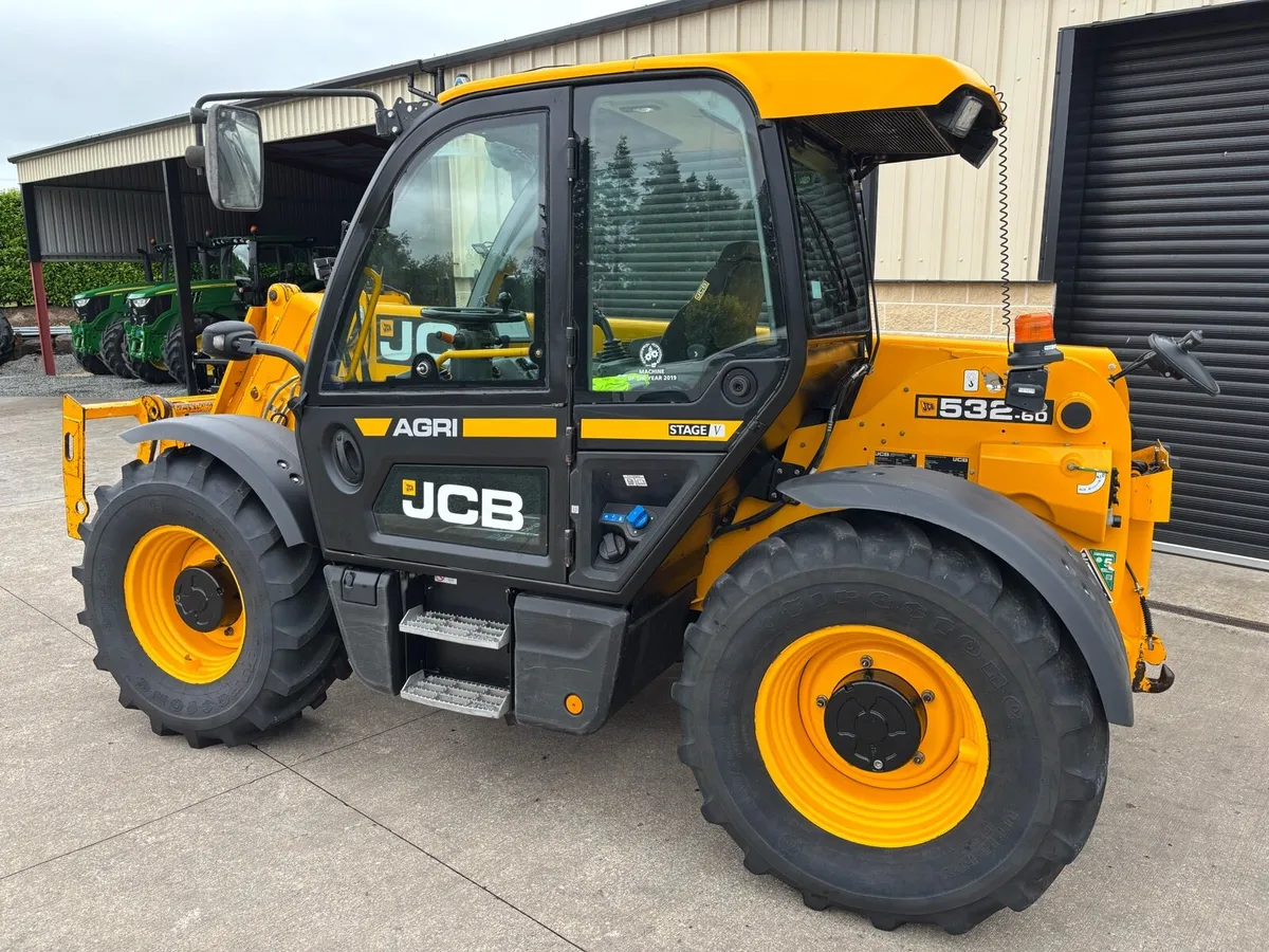 2022 JCB 532-60 AGRI - Image 2