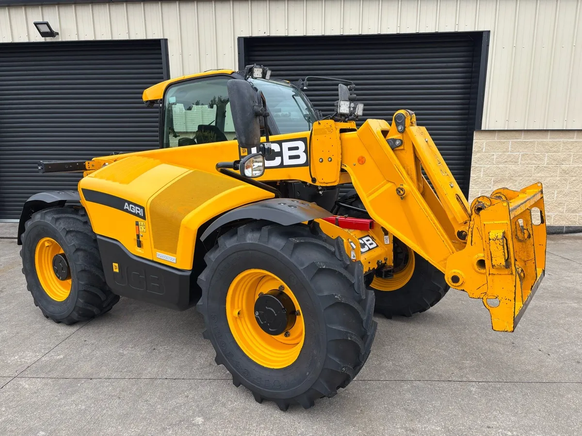 2022 JCB 532-60 AGRI - Image 4