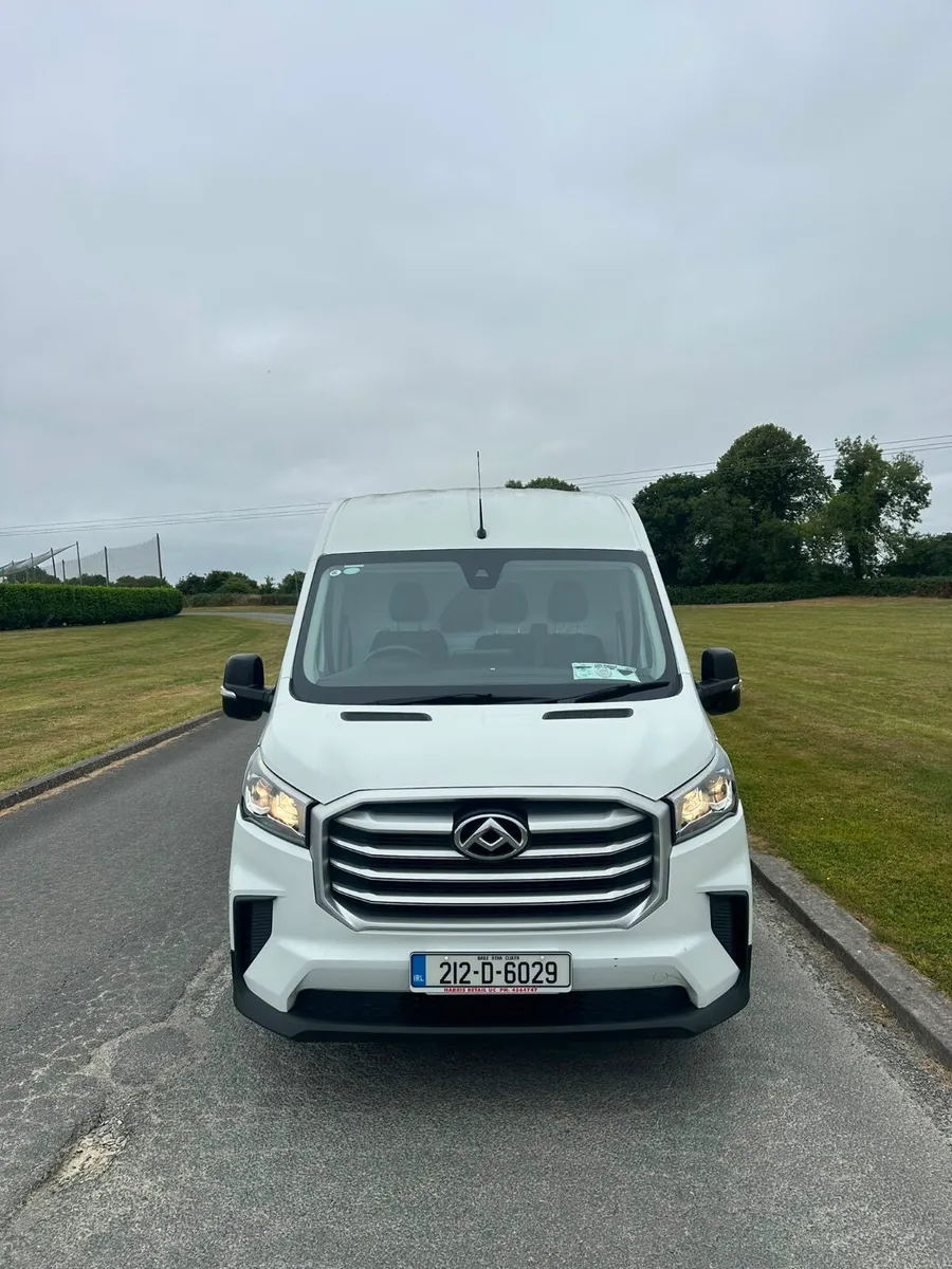 Maxus DELIVER 9 2021 - Image 2