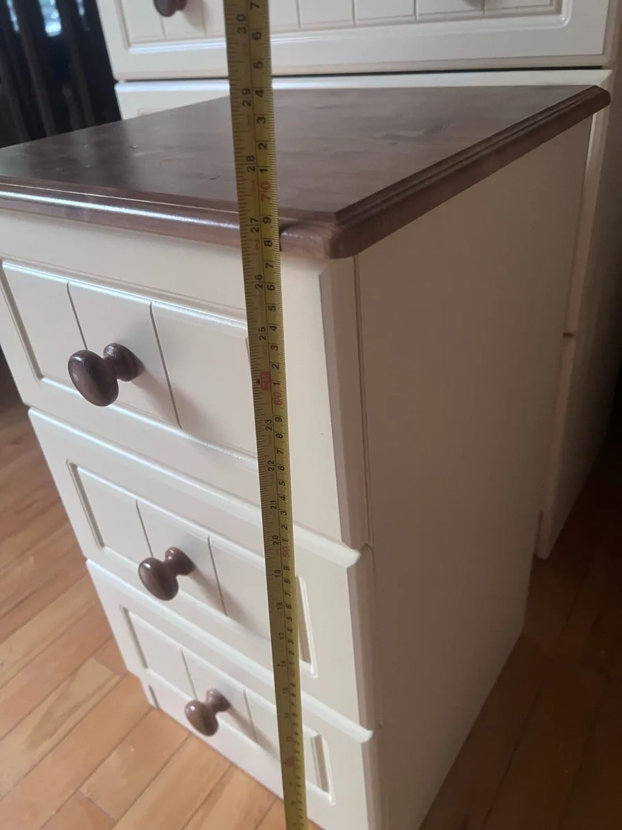 Bedroom Set - Image 4