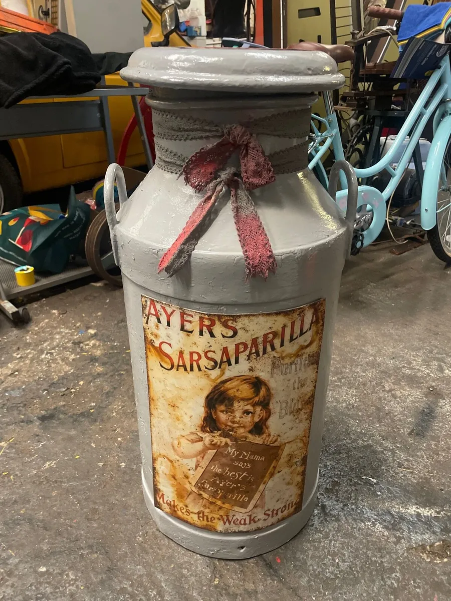 Vintage creamery can - Image 3