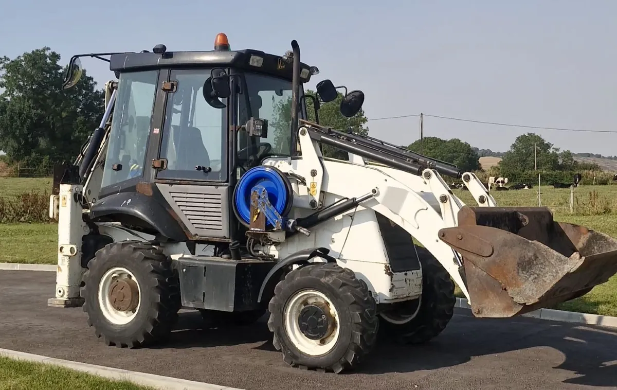 JCB 2CX - Image 3
