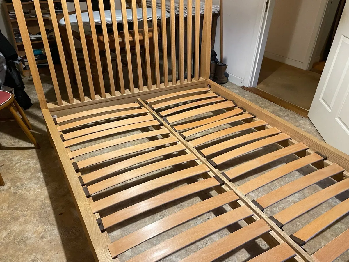 Solid oak double bed - Image 3