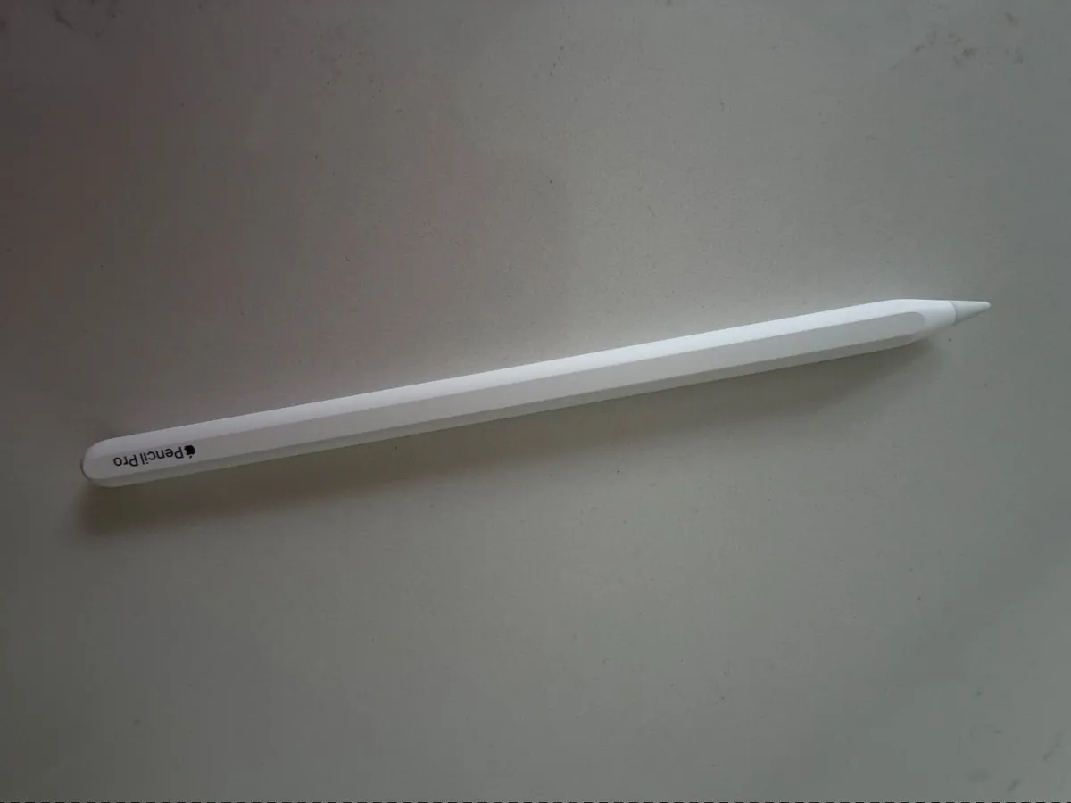 Apple IPad Pro M4 512GB, Magic Keyboard & Pencil - Image 3