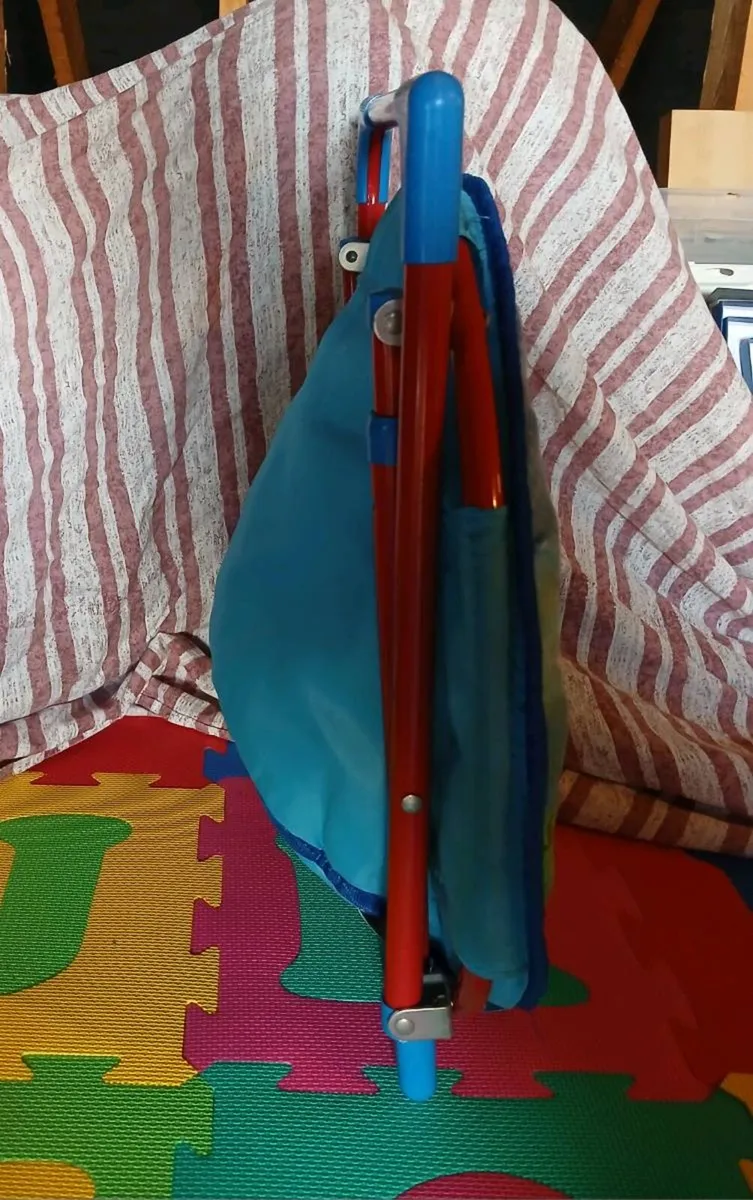 Moon chair for toddler - Image 3
