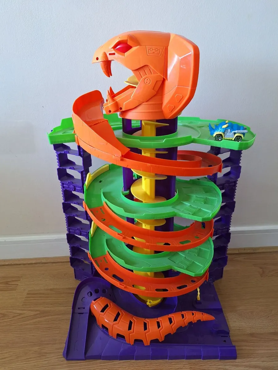 Hot wheels toy - Image 1