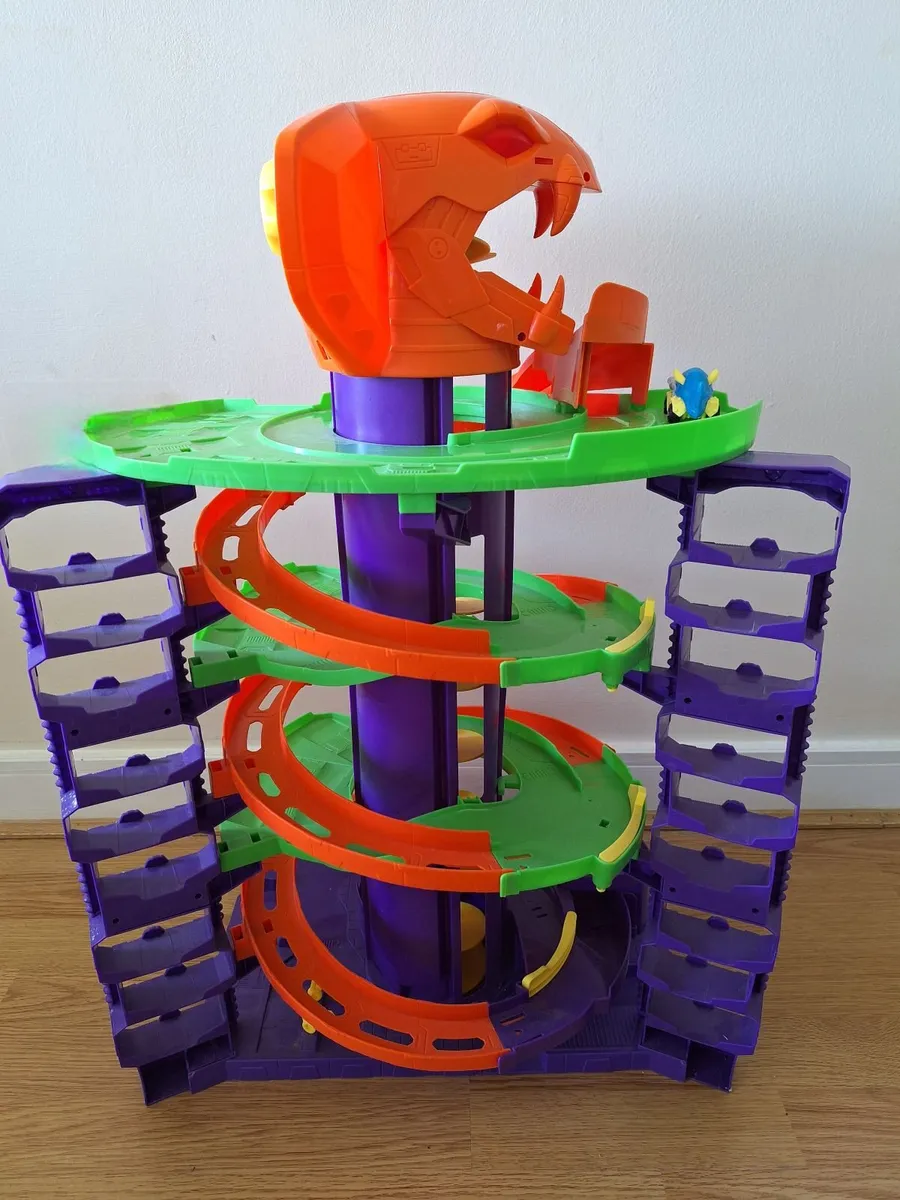 Hot wheels toy - Image 3