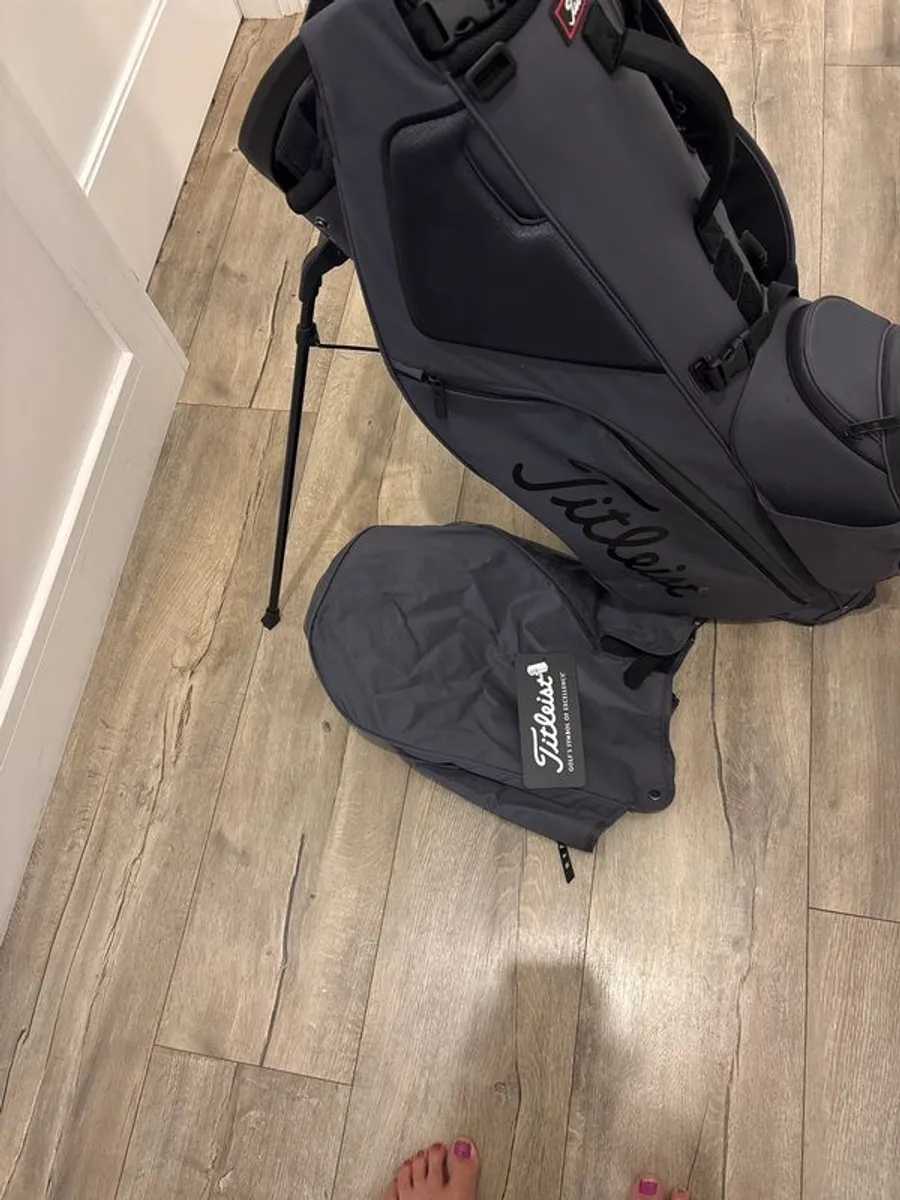 golf bag - Image 1