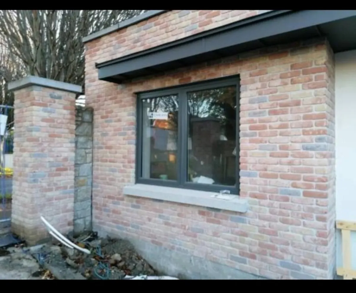 Bricklaying contractor available - Image 4