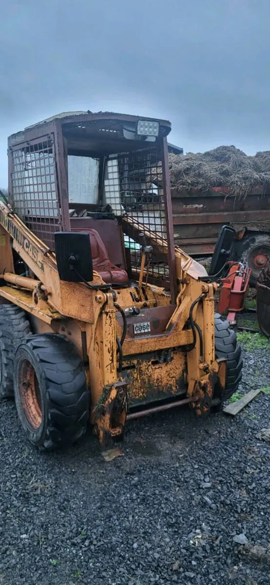 Case 1835b Bobcat - Image 2