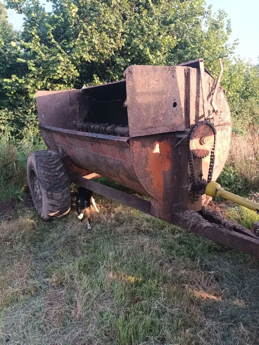 Manure Spreader - Image 1