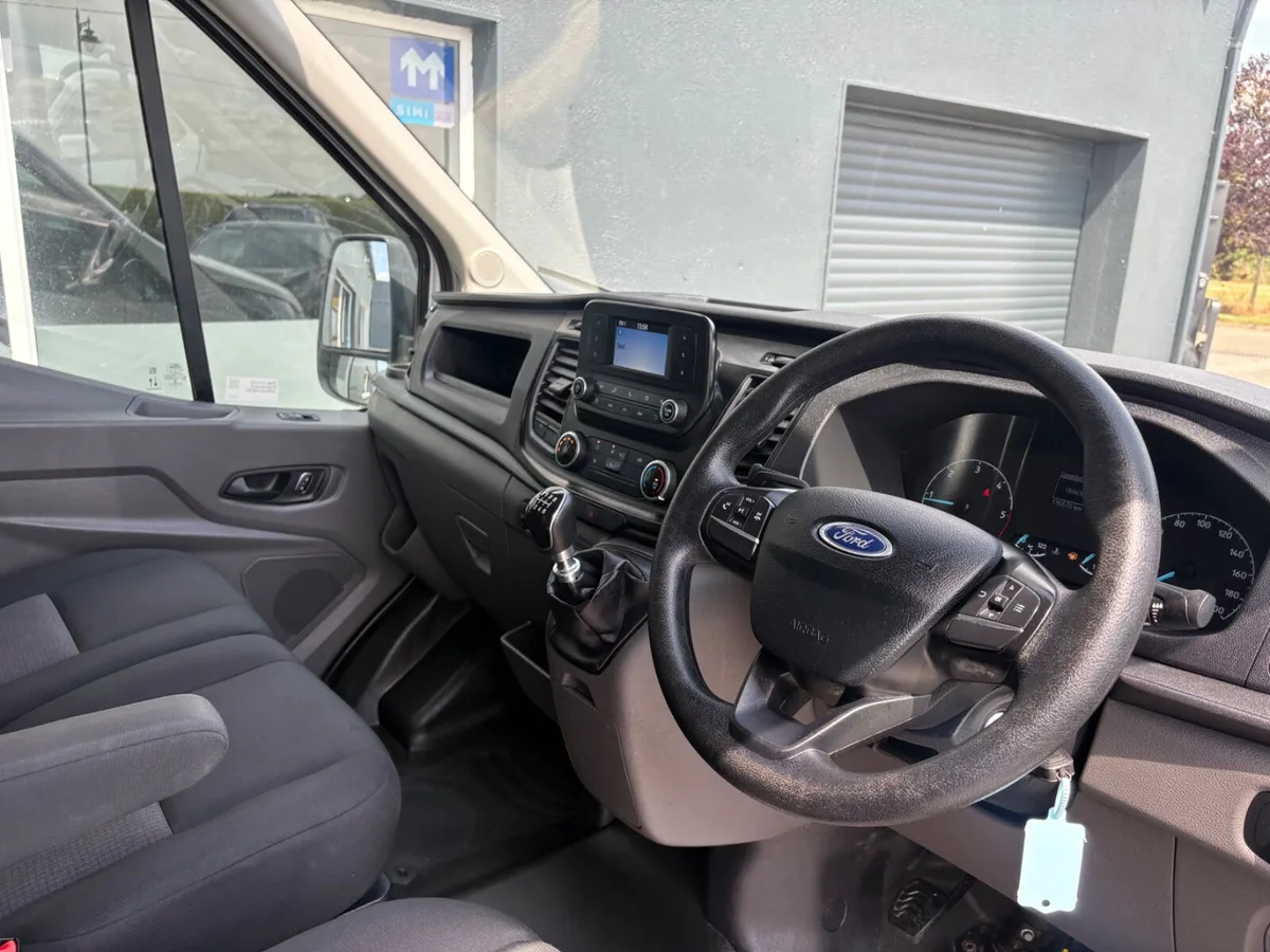 Ford Transit T350 2.0D LWB 2022 - Image 3