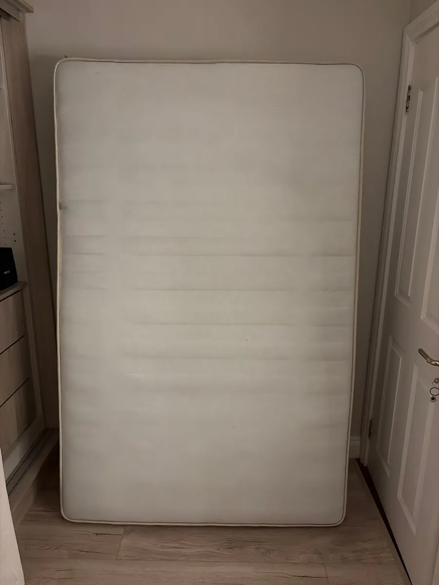 4ft 6 Double Mattress - Image 1