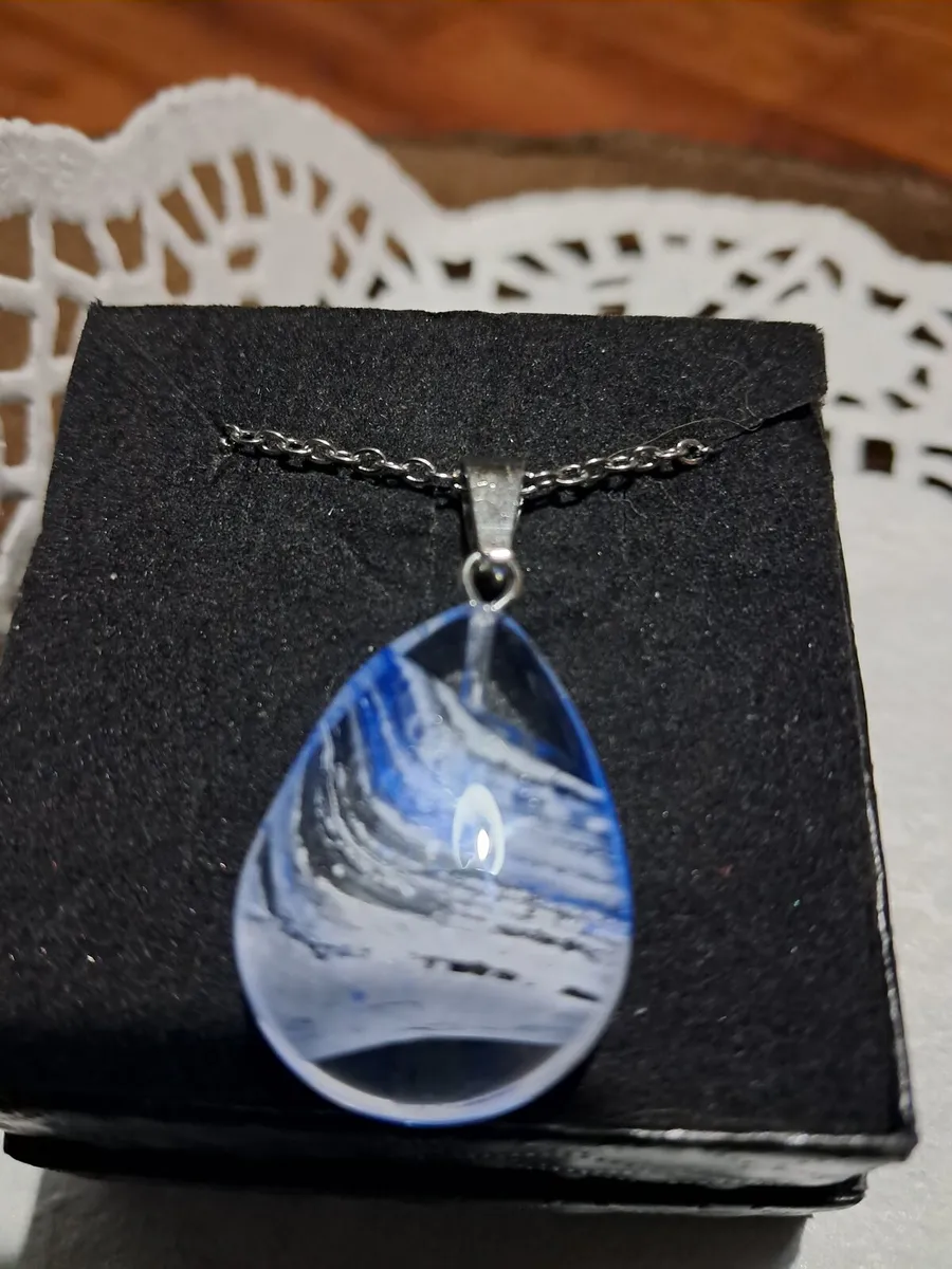 Ocean blue pendant - Image 3