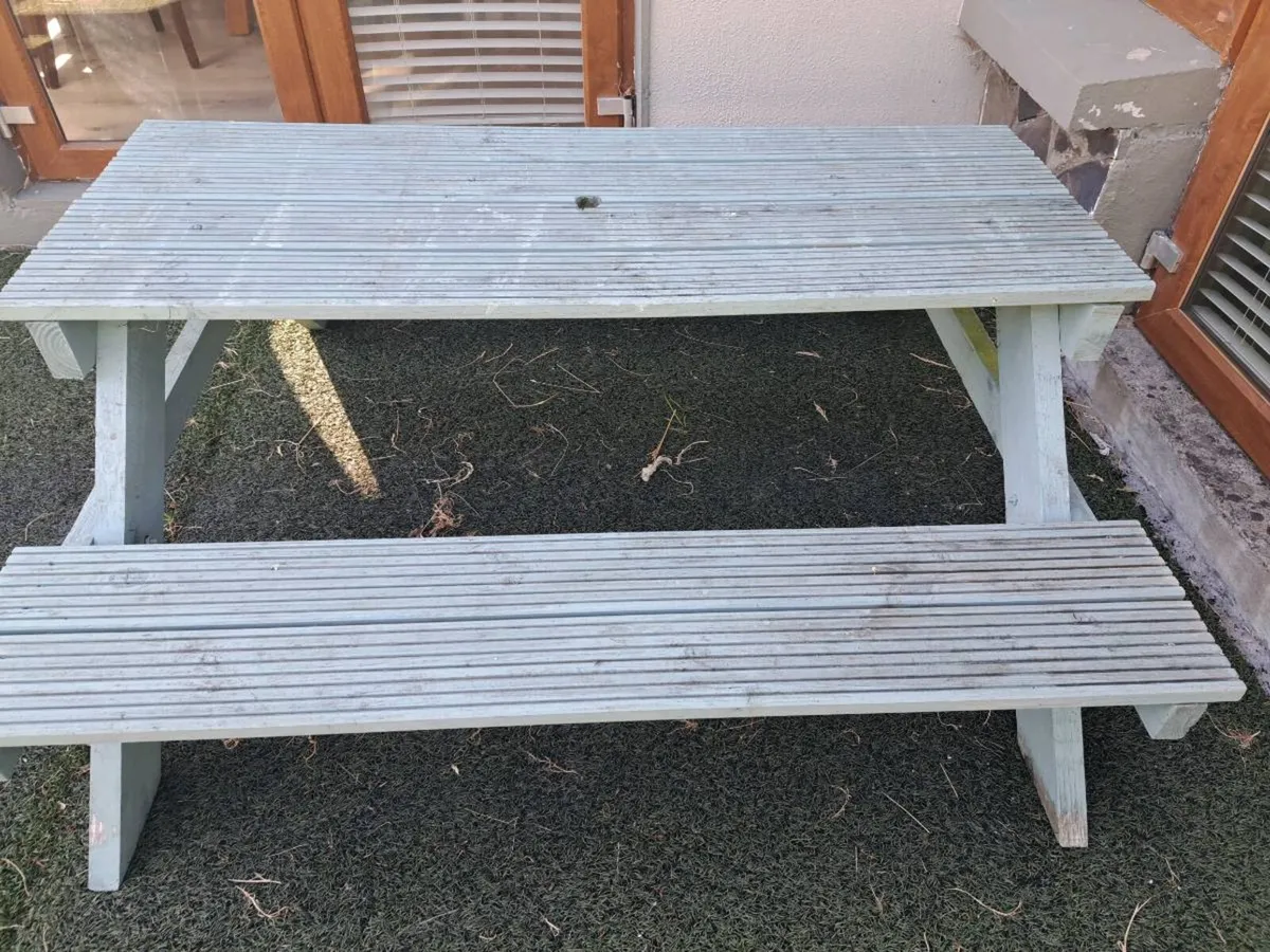 Garden benches - Image 2