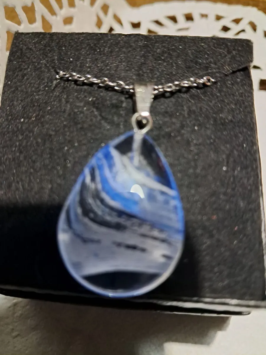Ocean blue pendant - Image 4