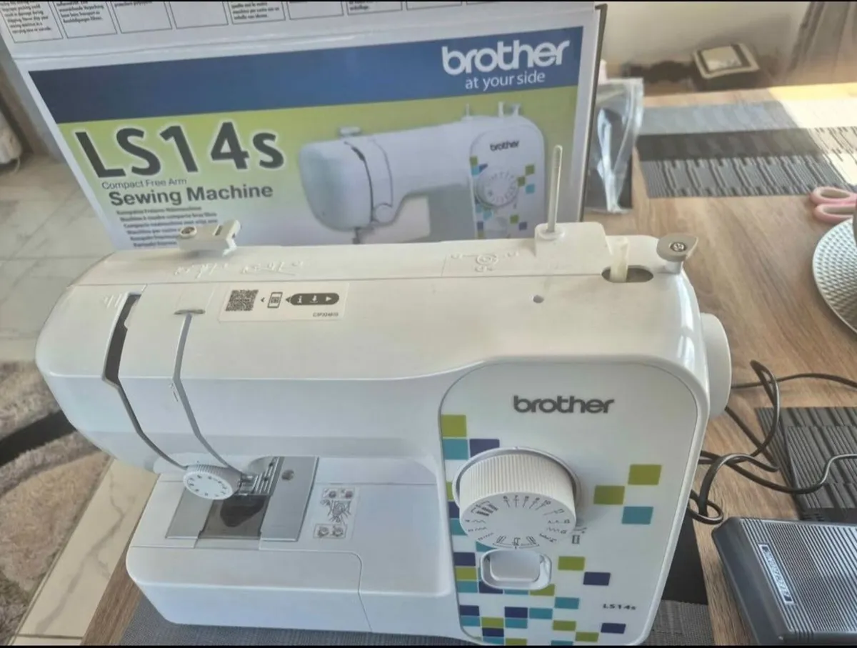 Brother LS14 Sewing machine including Accessories - Image 1