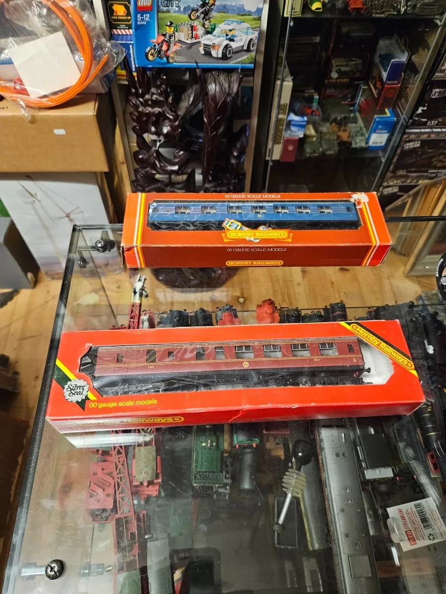 Hornby OO Gauge Carraige