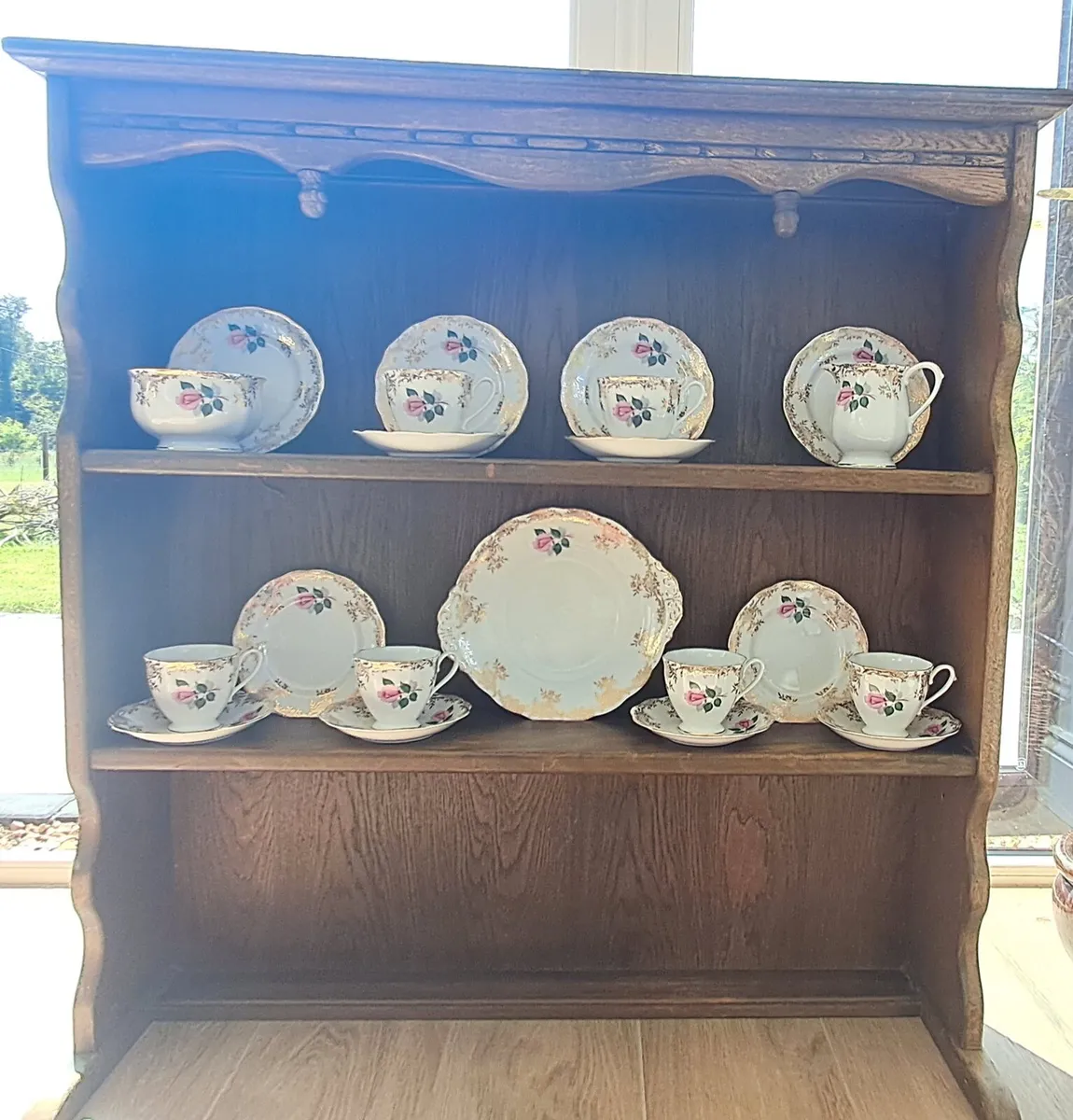 Fine bone china teaset - Image 1