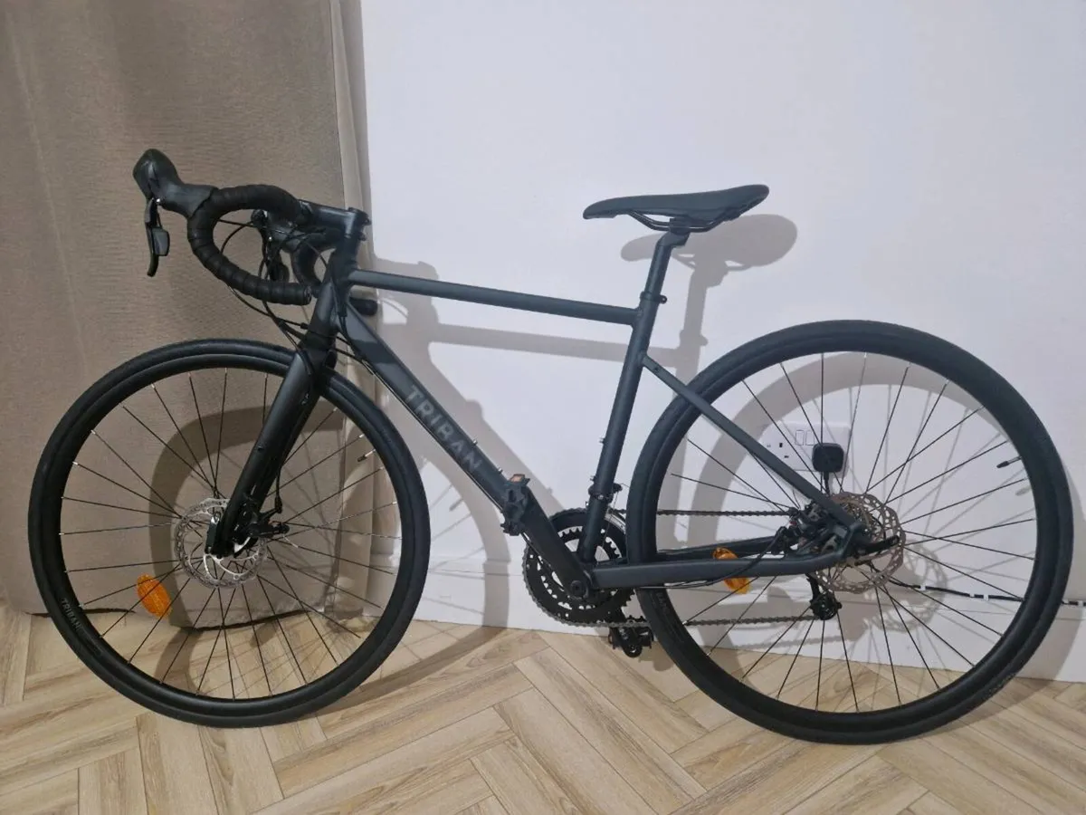 Road bikes - Image 1