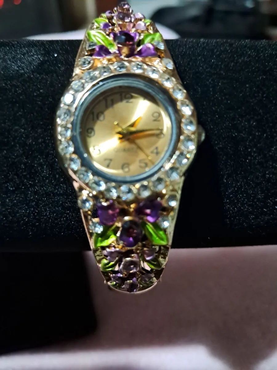 Jewellery - Image 2