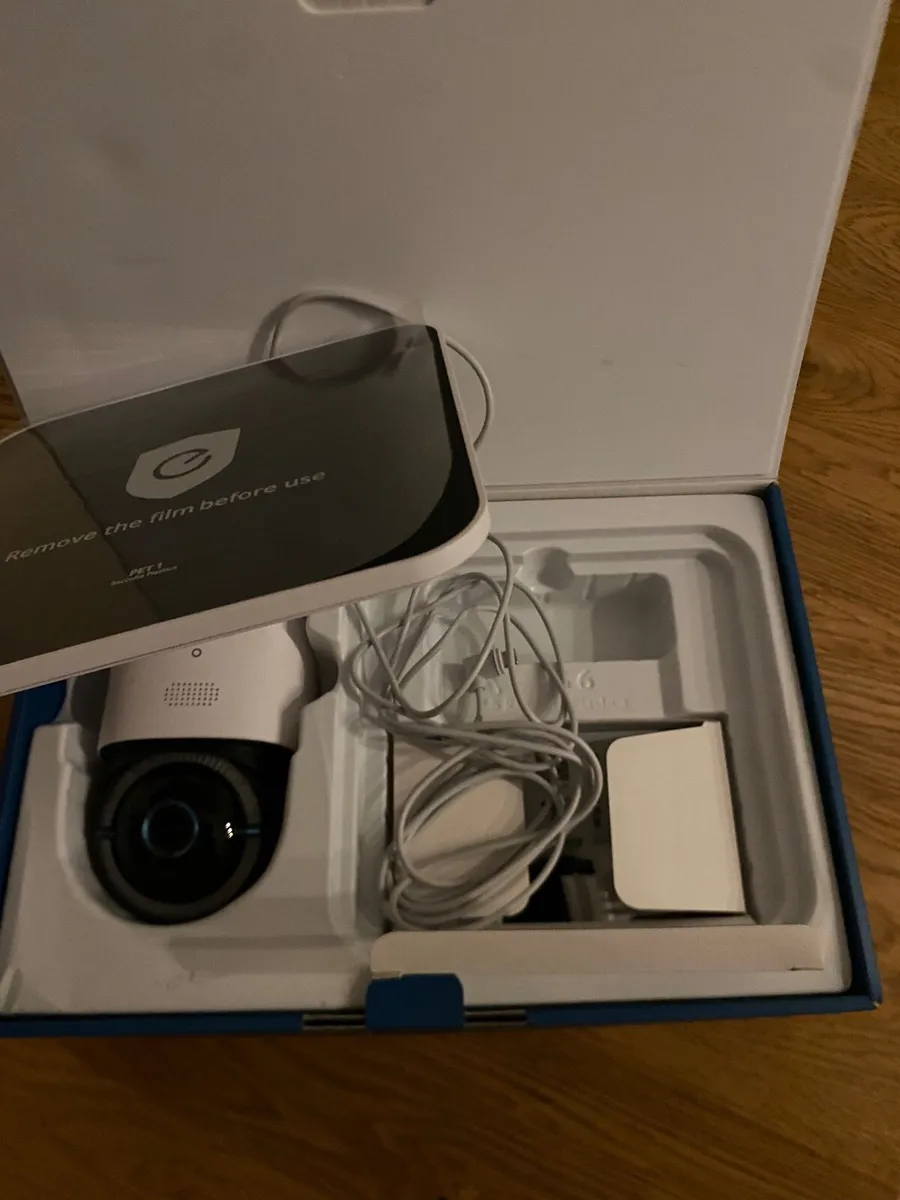 Eufy Camera 4G LTE Cam s330 - Image 2