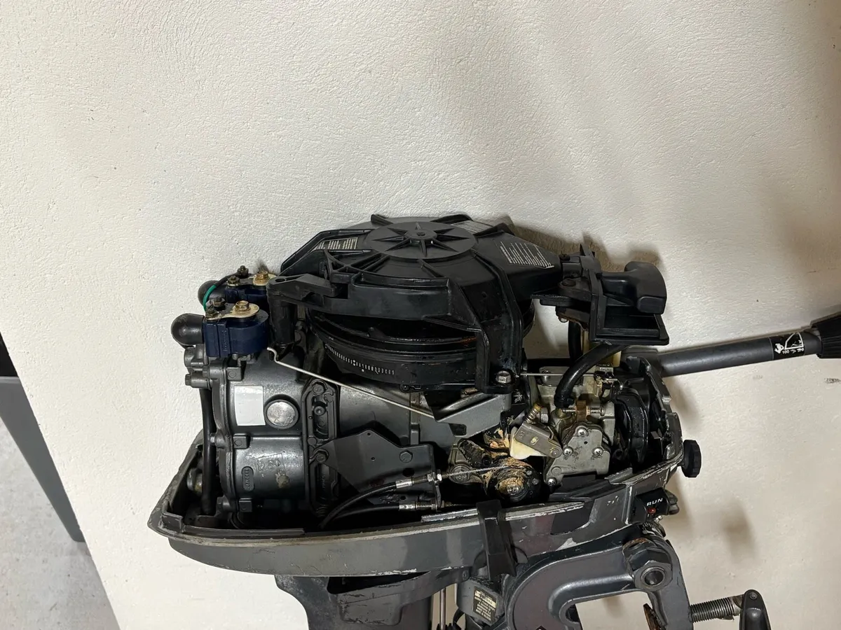 Mariner 10hp outboard - Image 4