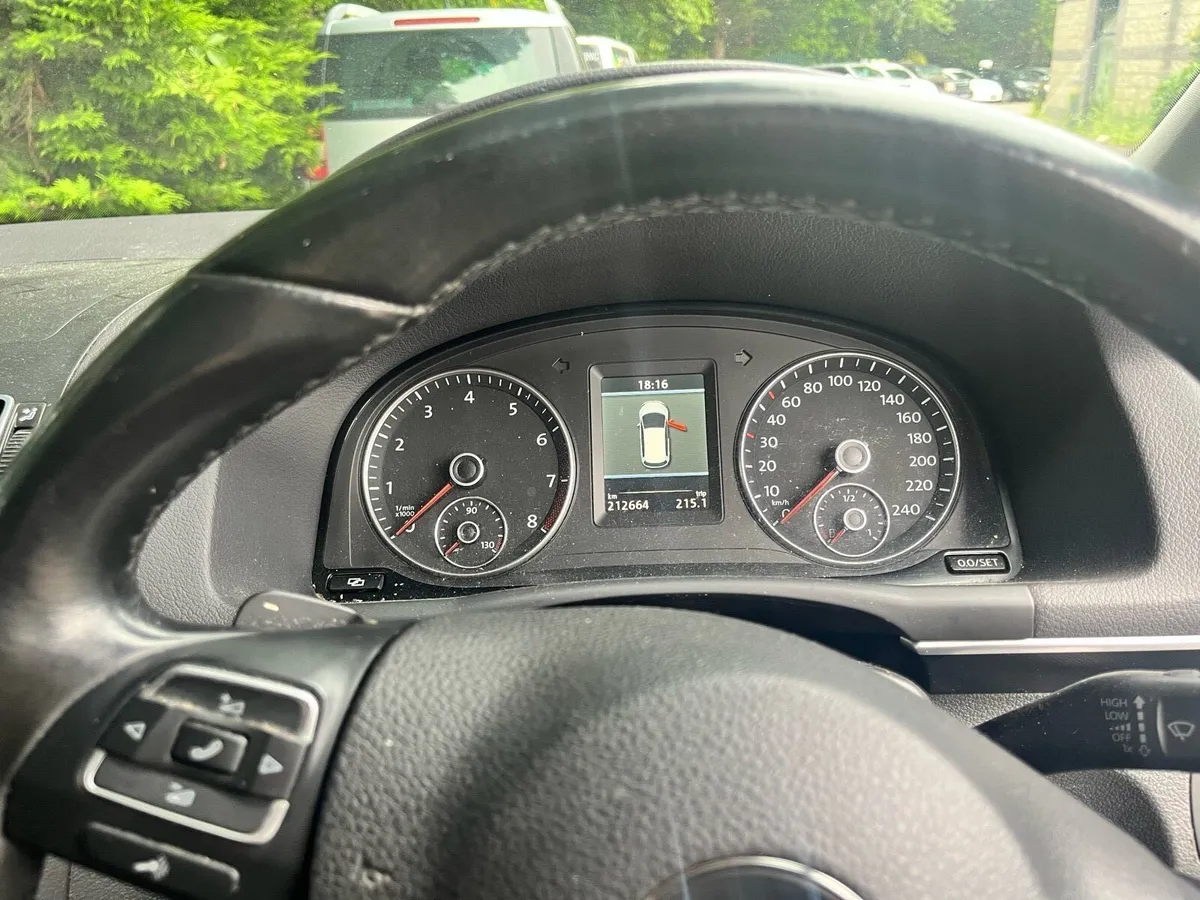 VW touran - Image 2