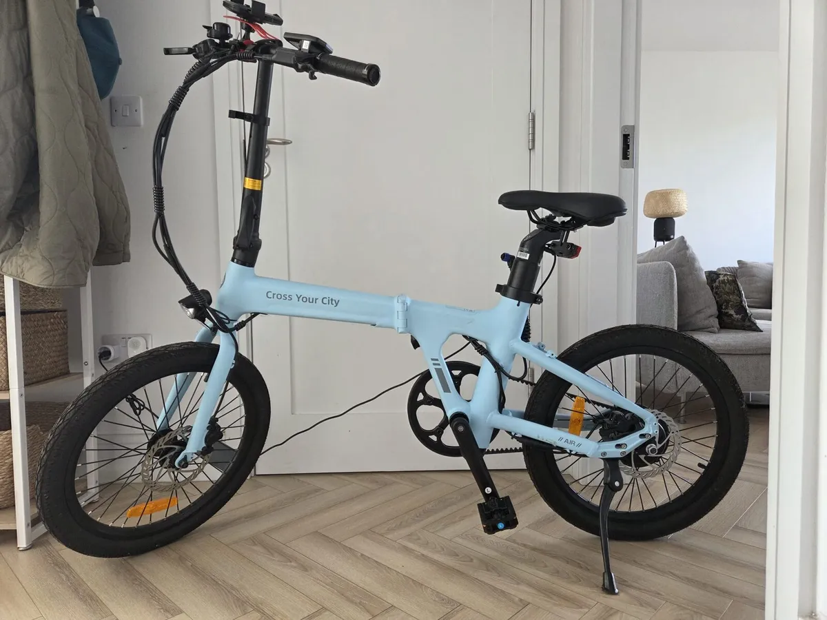 ADO AIR 20 Foldable electric bike - Image 3