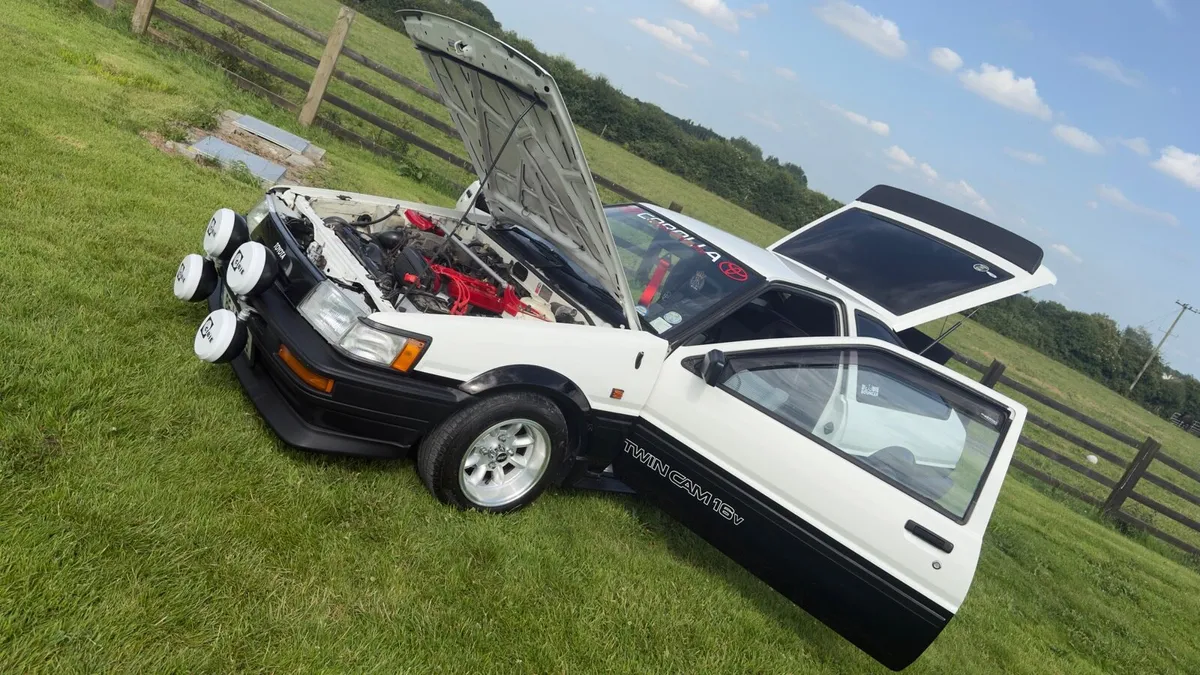 1986 AE86 Toyota Corolla GT - Image 2