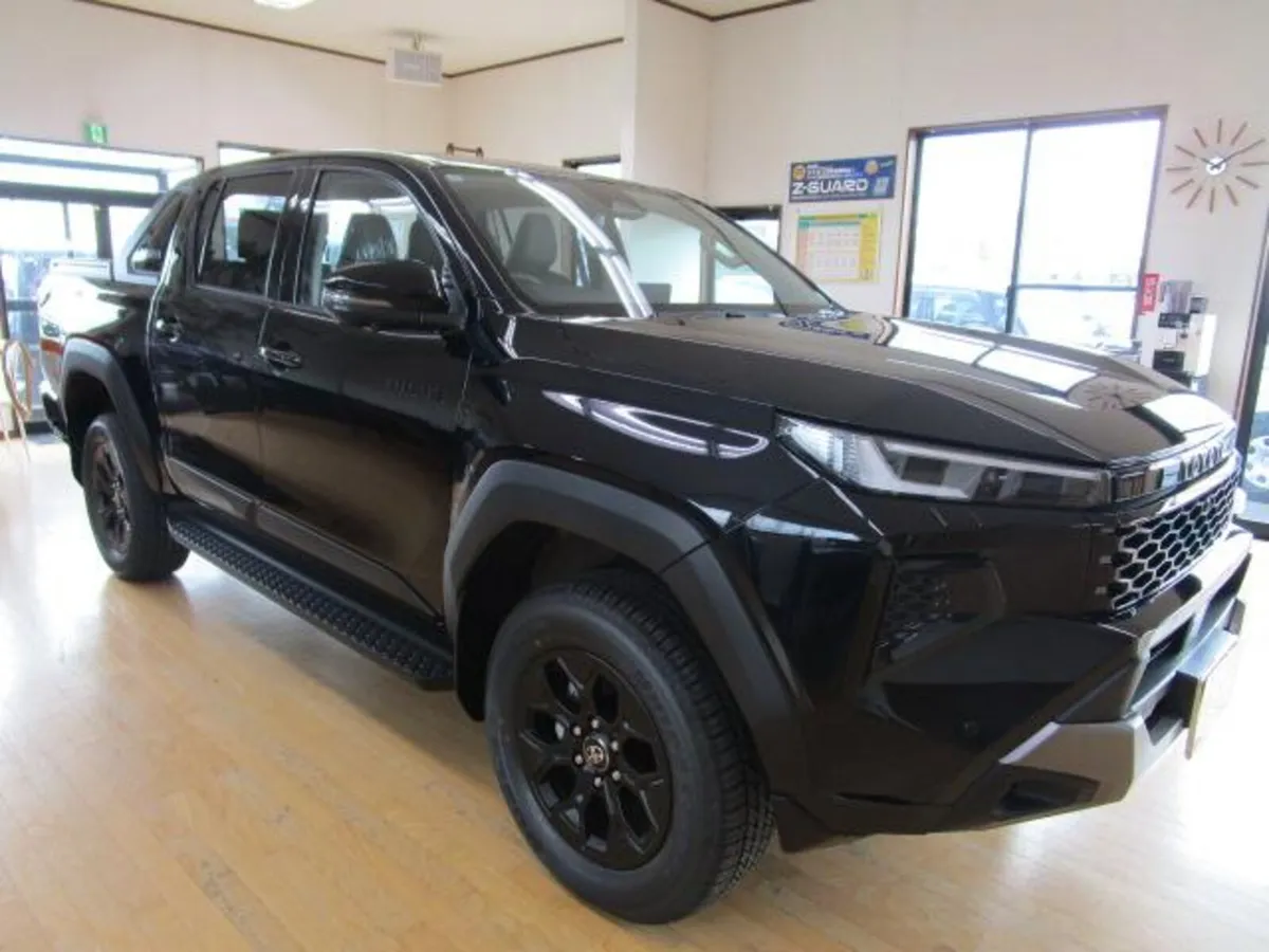 2026 Toyota Hilux Z Adventure Sport - Image 3