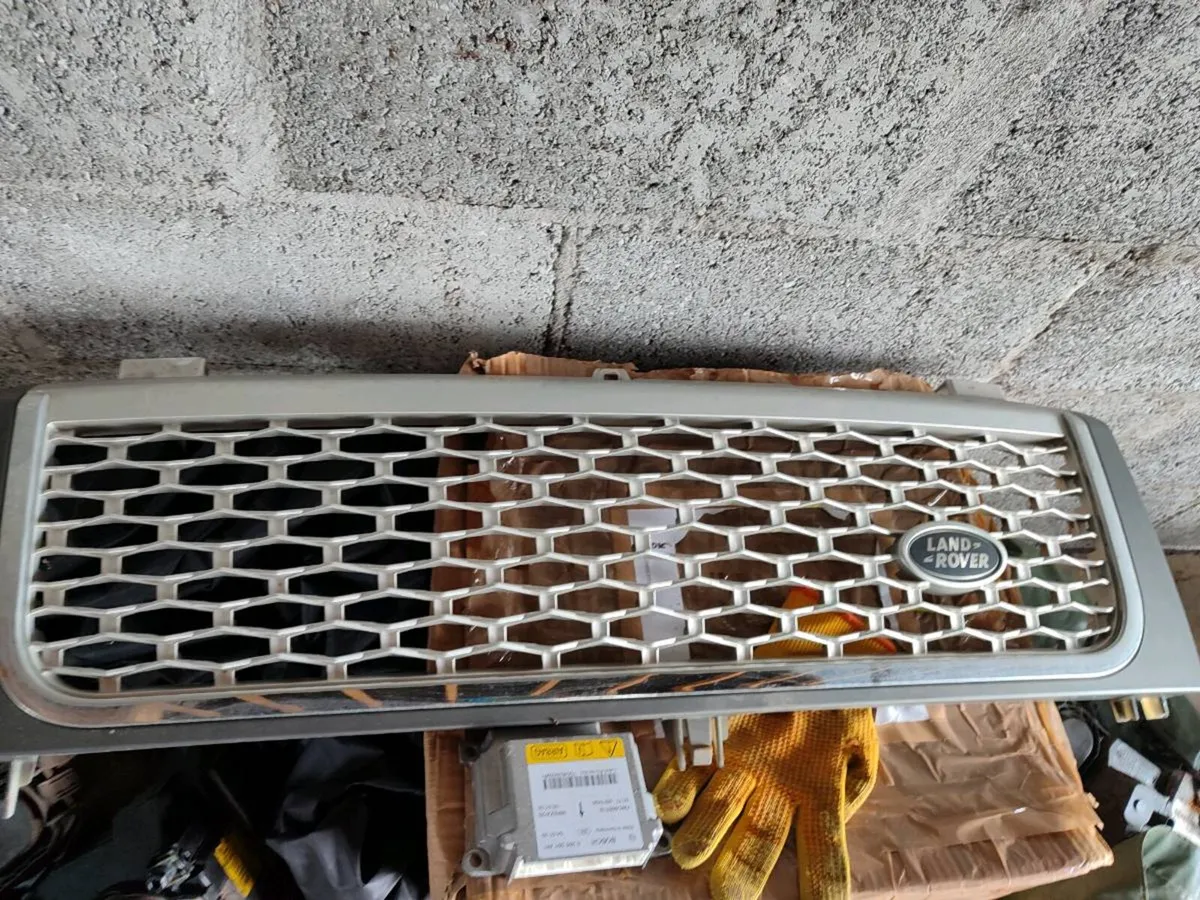 2004 Range Rover L322 Spare Parts For Sale. - Image 3