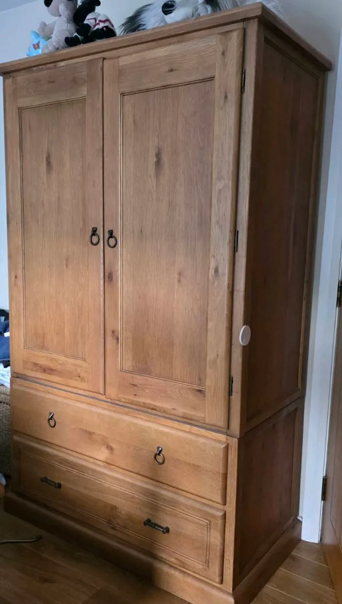 Solid wood Wardrobe - Image 3