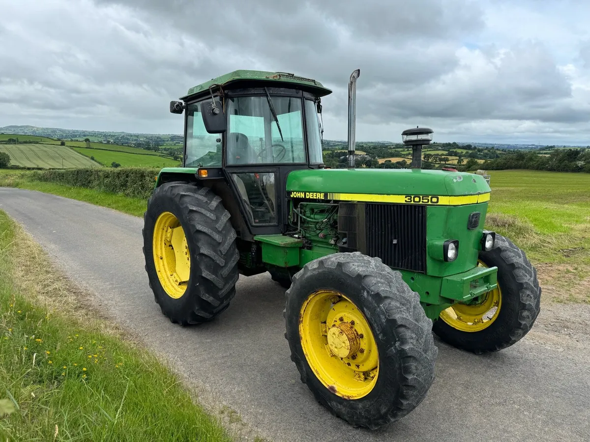 John Deere 3050 - Image 1