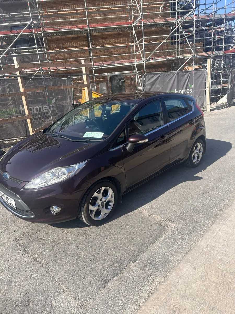 Ford fiesta 2009 - Image 2