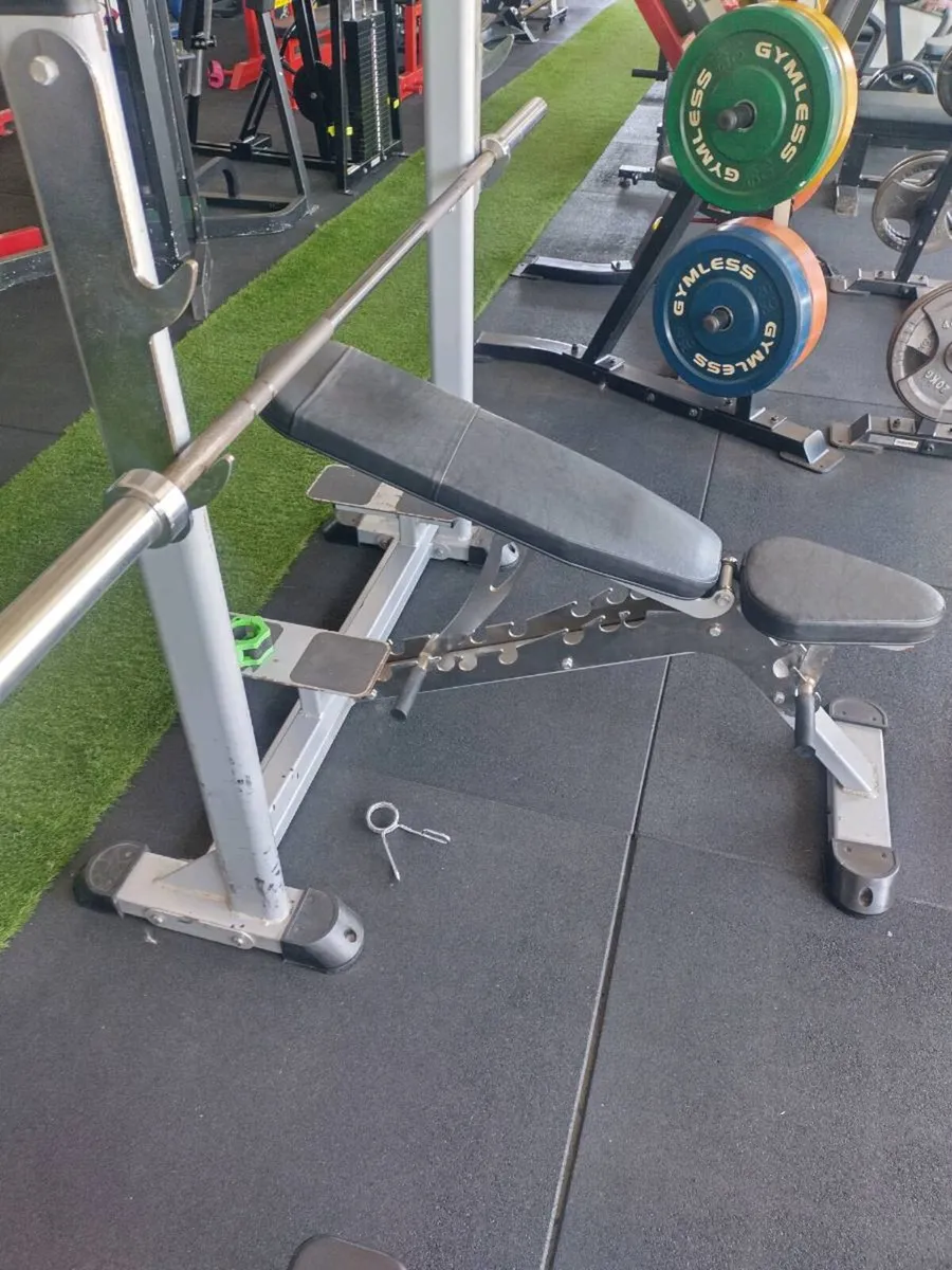 Bench press - Image 2