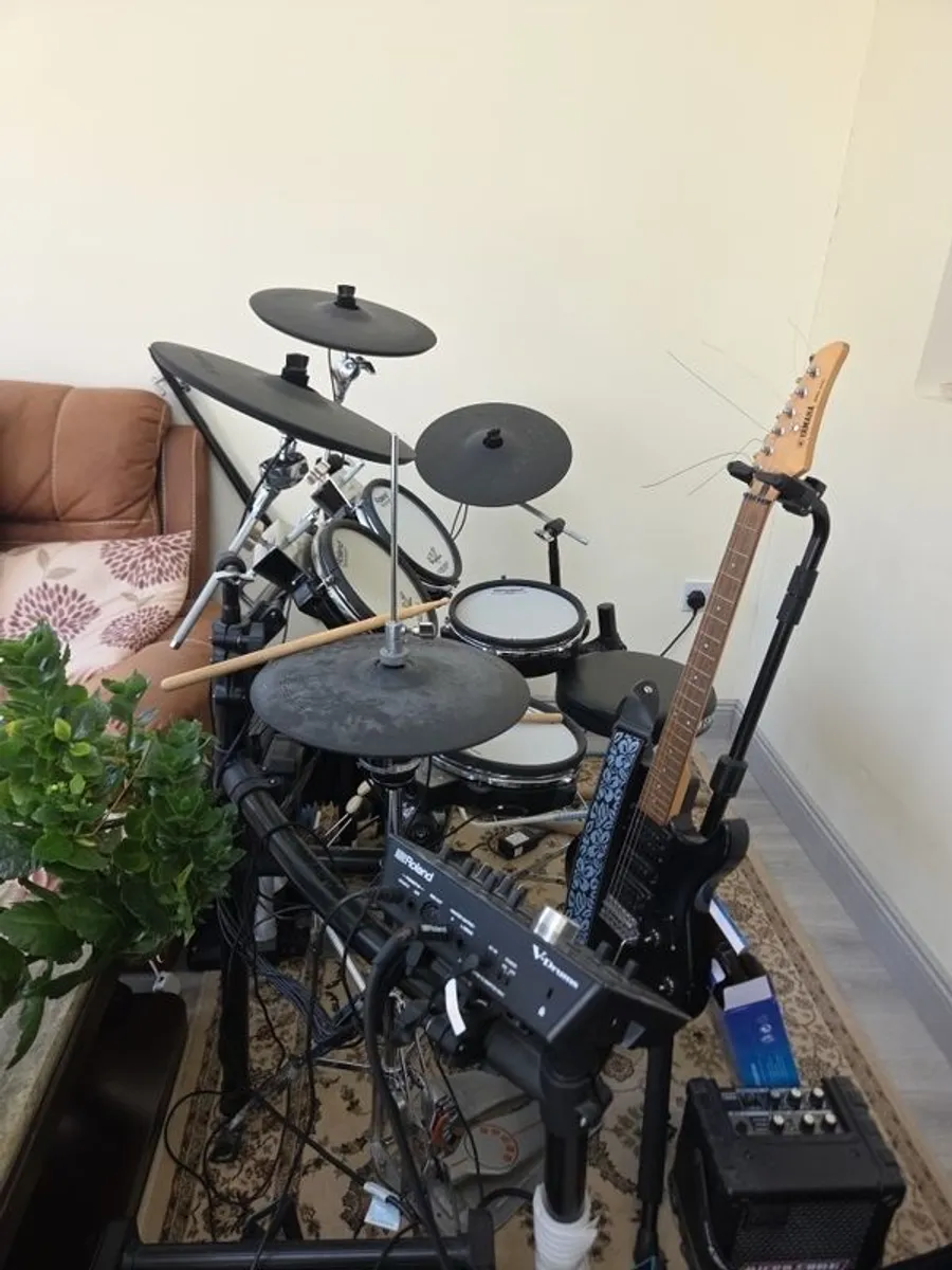 Roland Drums - Image 1