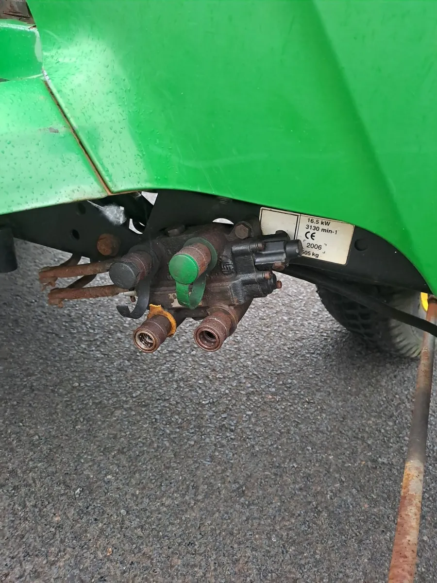 Compact tractor john deere quad massey gator - Image 3