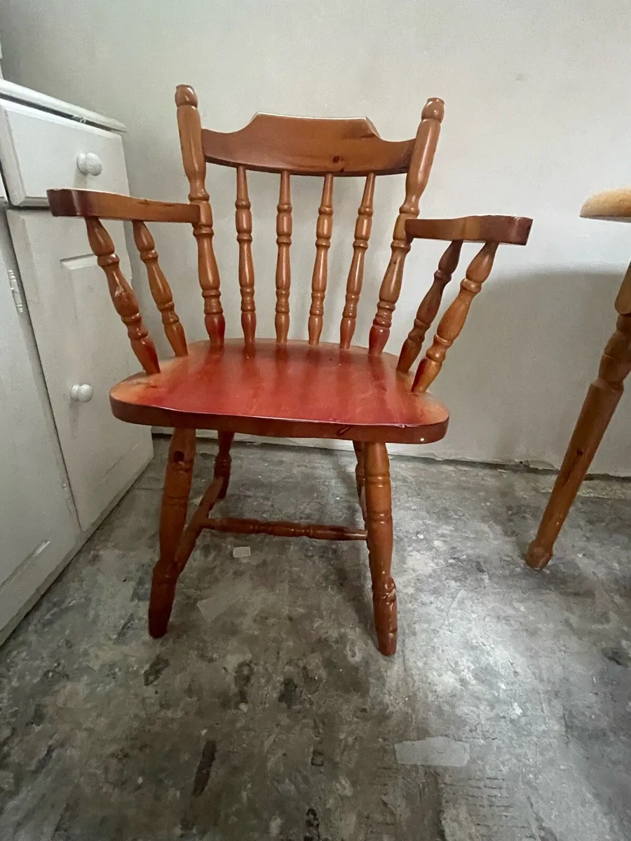 Pine Table - Image 3
