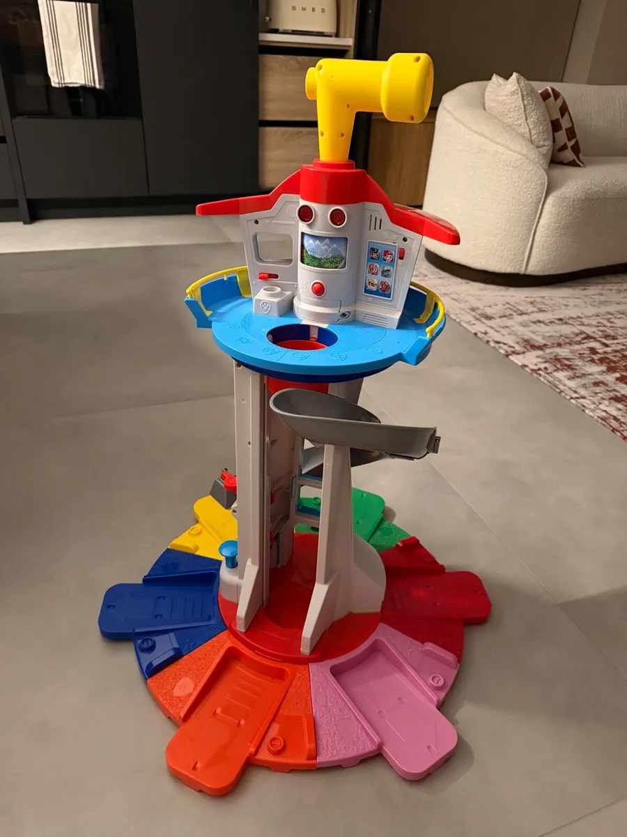 Paw Patrol Lookout Tower - Image 2