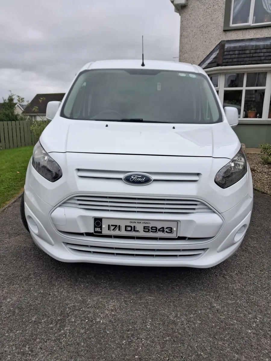 Ford Transit Connect - Image 4