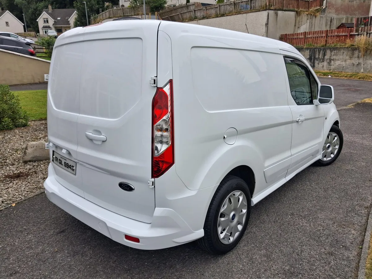 Ford Transit Connect - Image 3