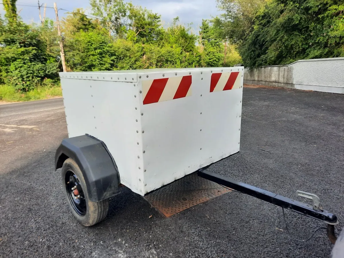Luggage Trailer - Image 1
