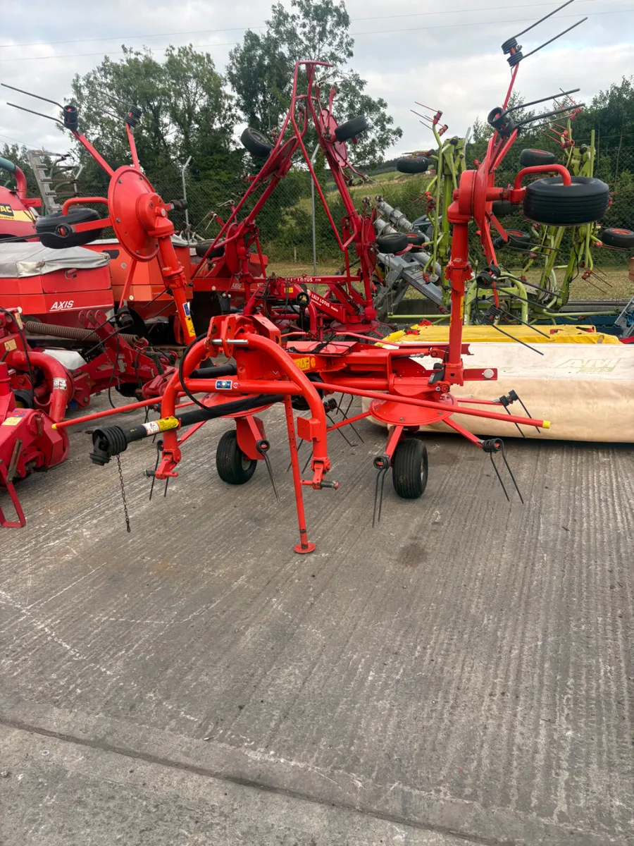 KUHN  GF502 TEDDER - Image 2