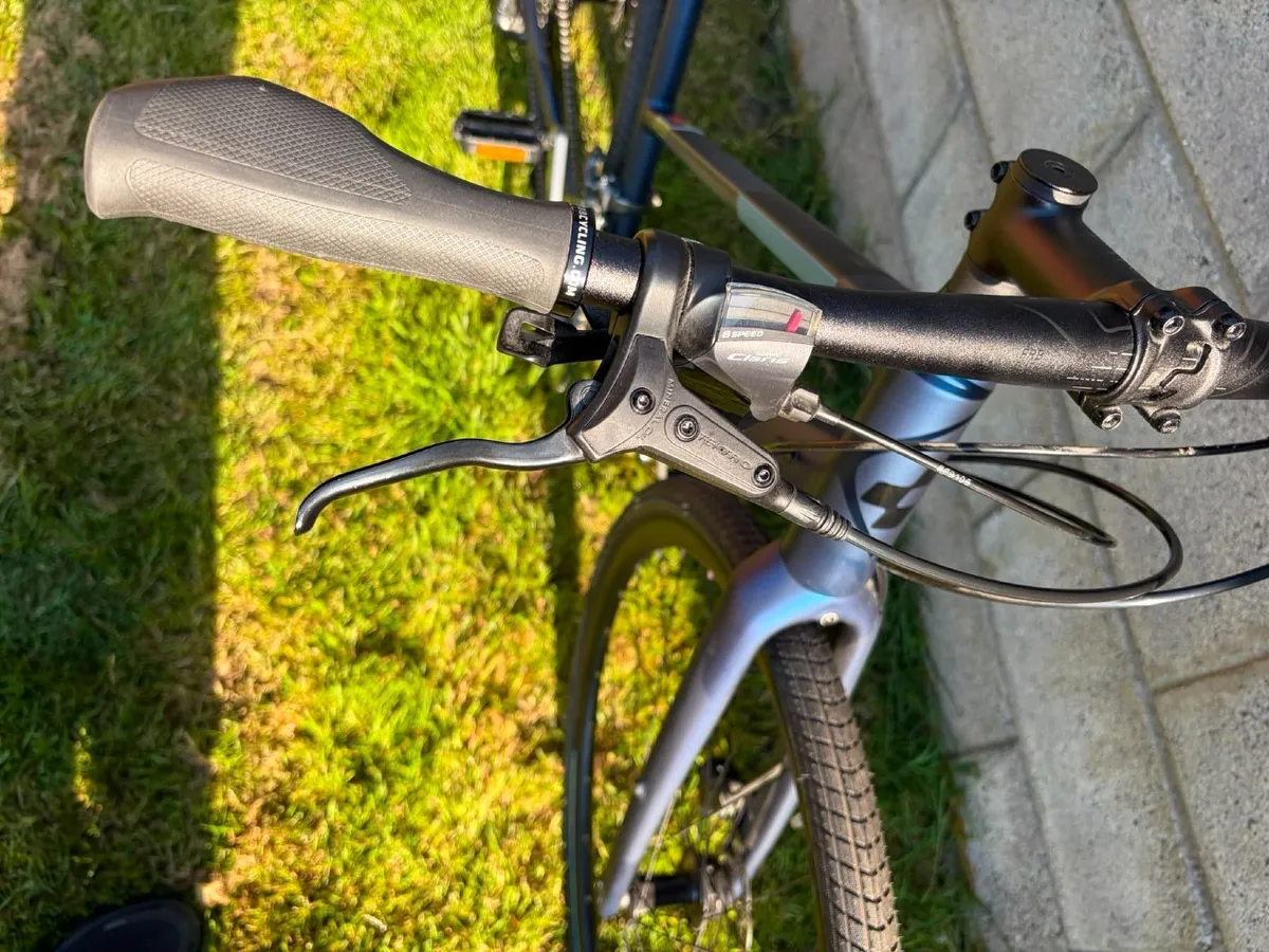 Men's & Ladies Bikes *Like New, Never Used* - Image 3