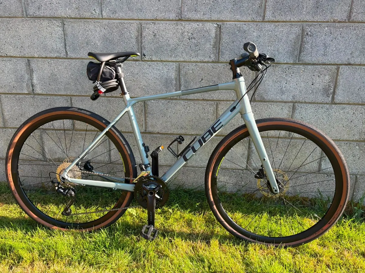 Men's & Ladies Bikes *Like New, Never Used* - Image 1